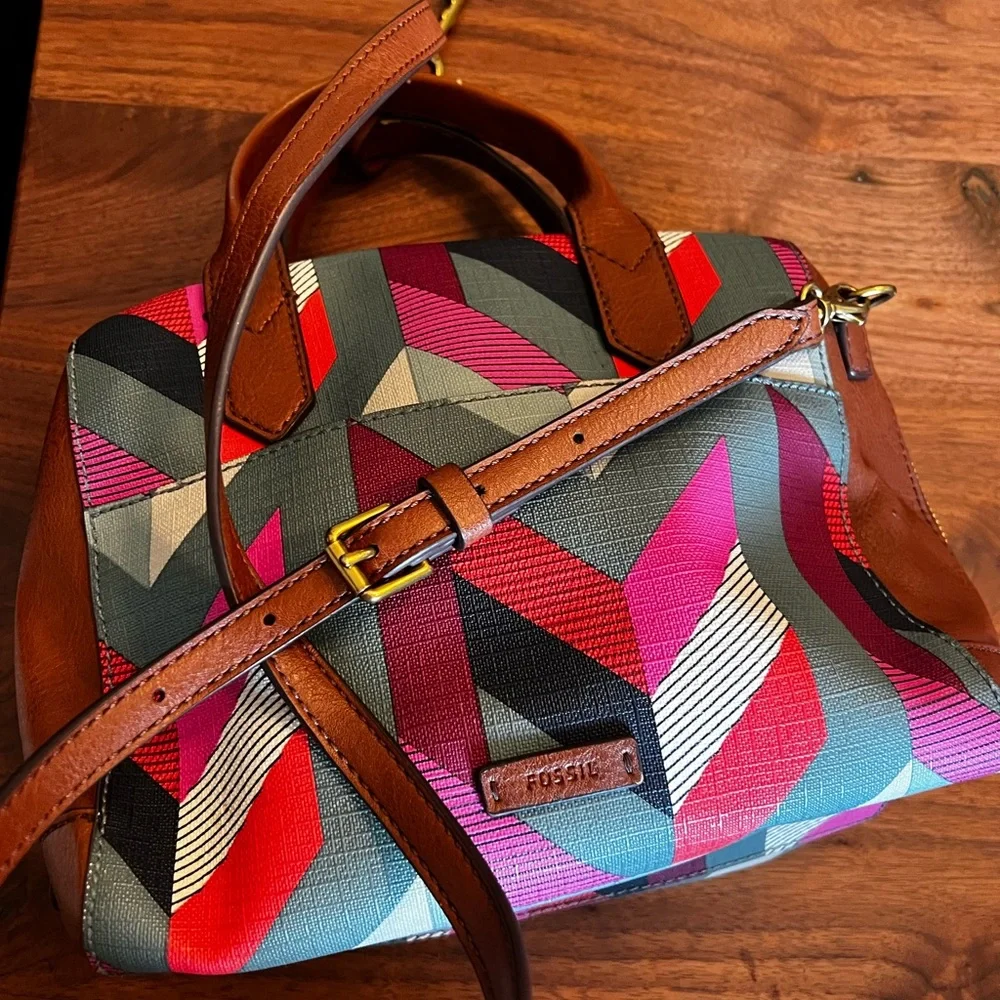 Fossil Fiona Satchel - Picture 1 of 3